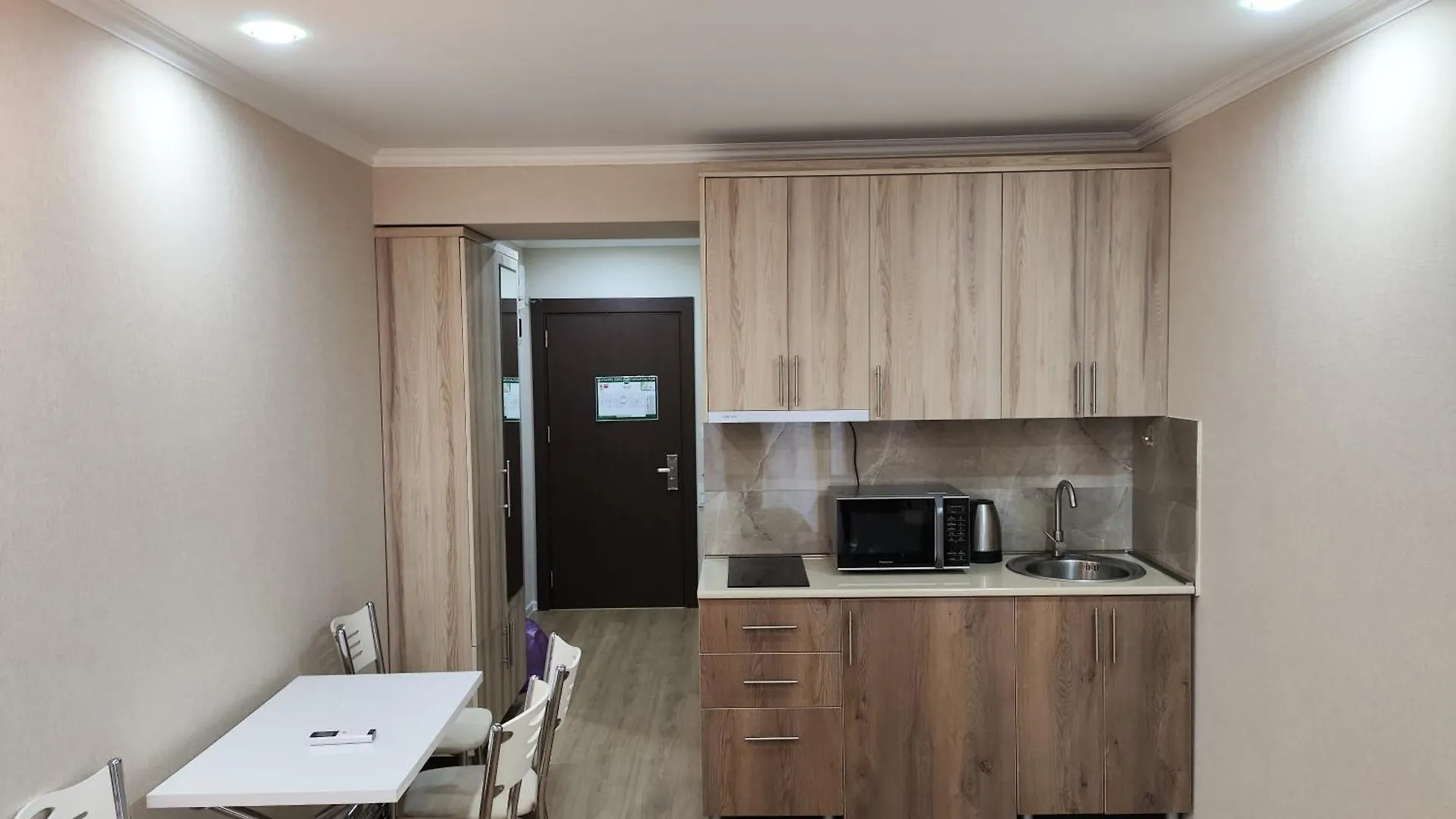 Sofo'S Apartment Batumi Aparthotel